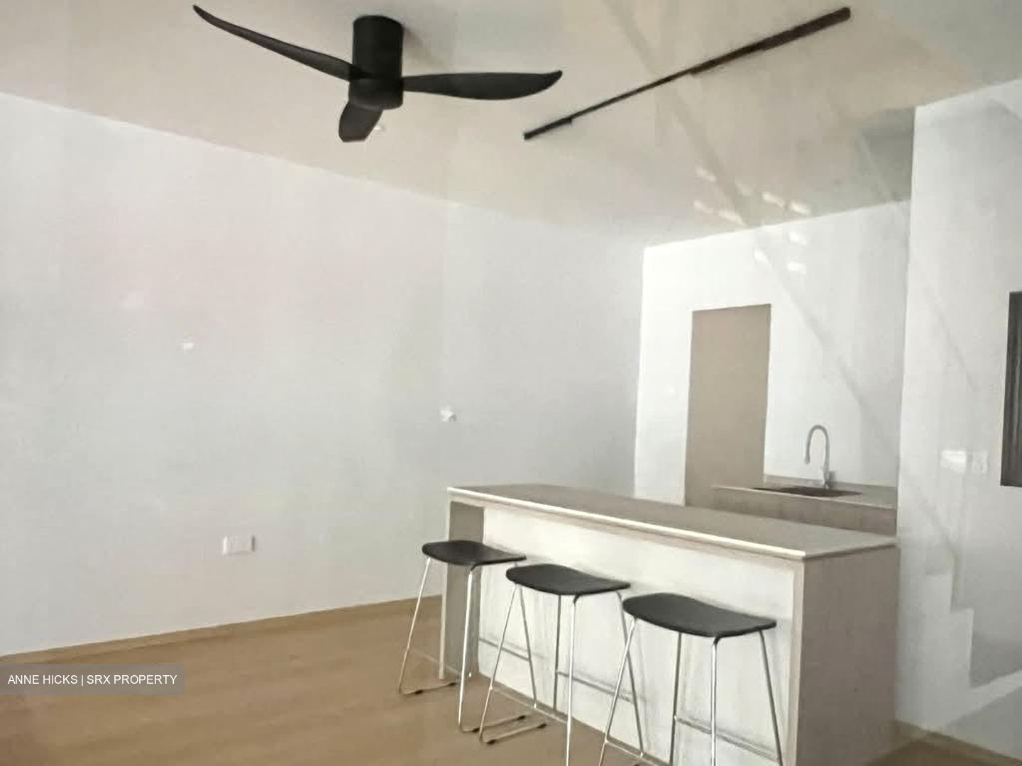 Holland Tower (D10), Apartment #547079431